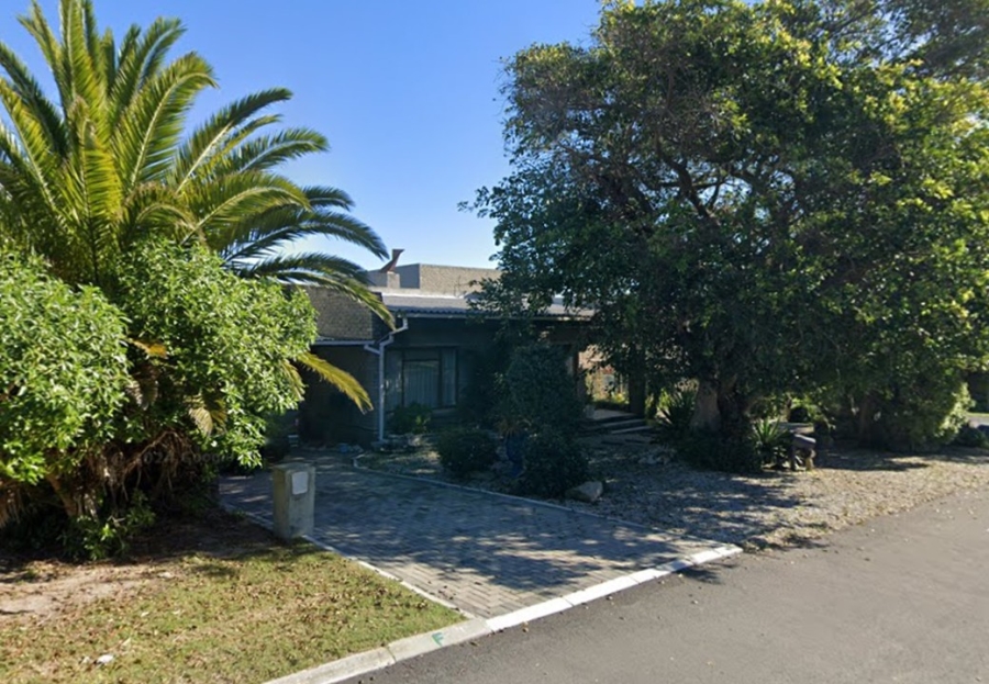  Bedroom Property for Sale in Kleinbaai Western Cape